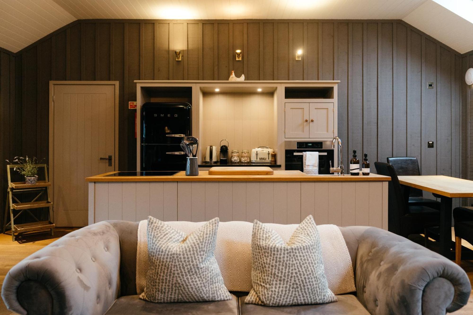 Retreat East Villa อิปสวิช ภายนอก รูปภาพ